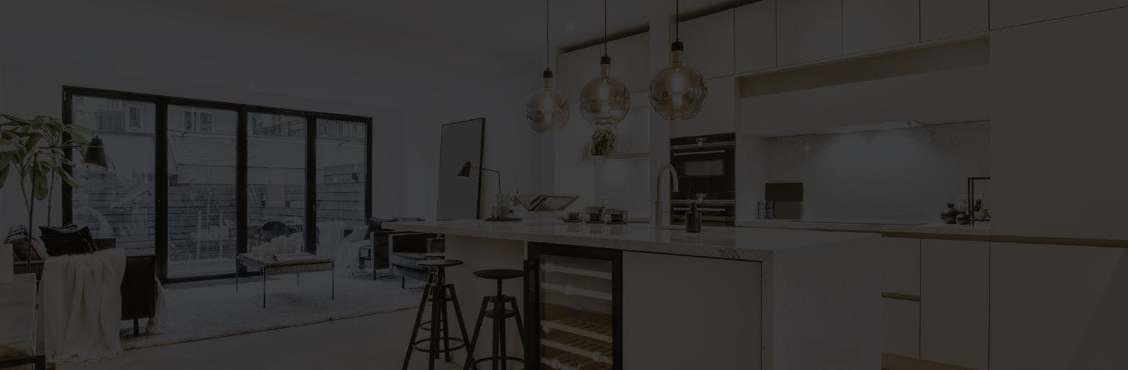 Service item page header